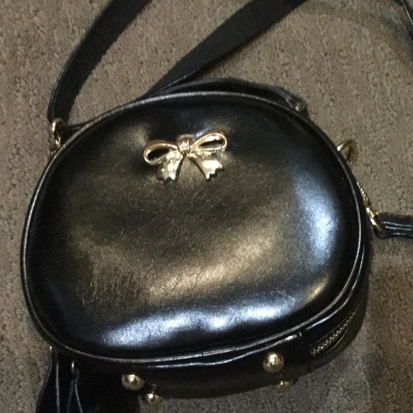 Handbags - ⭐️ Bow Purse